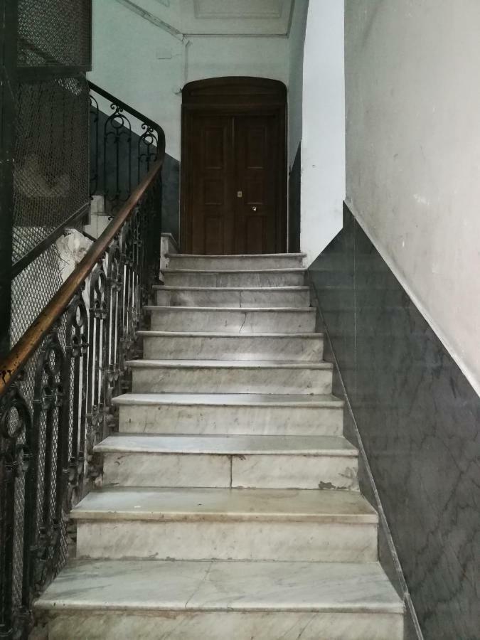 Casa Di Gio - Duomo Apartment Napoli Exterior foto